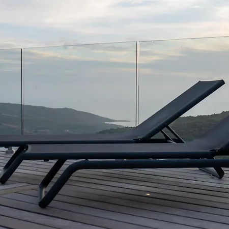 Kalliste Piscine Chauffee *