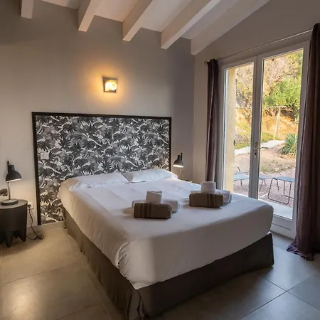 فيلة Kalliste Piscine Chauffee *