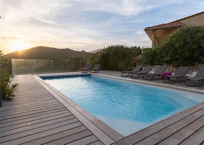 Kallisté Piscine Chauffée Serra-di-Ferro (Corsica)