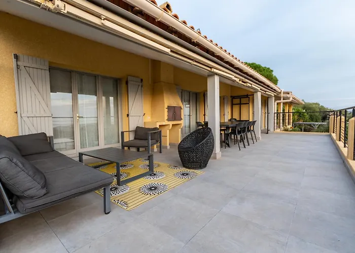 Kallisté Piscine Chauffée Serra-di-Ferro (Corsica)