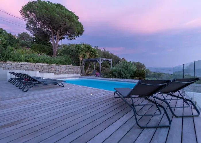 Kallisté Piscine Chauffée Serra-di-Ferro (Corsica)