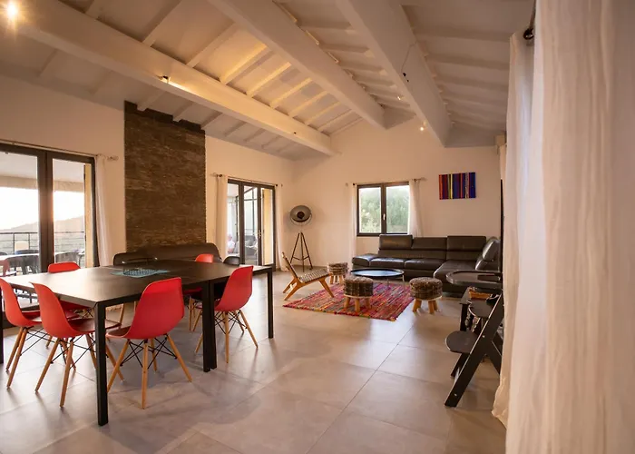 Kallisté Piscine Chauffée Villa Serra-di-Ferro (Corsica)