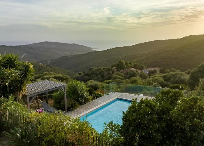 Kallisté Piscine Chauffée Villa